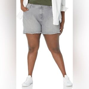 Levi Strauss Signature Gold Women’s Heritage High Rise 3" Shorts Plus Size